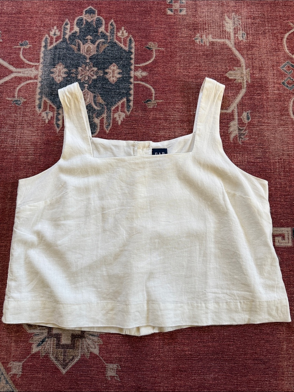 GAP Button-Back Cropped Tank Top Size Small NWT - Picture 6 of 12